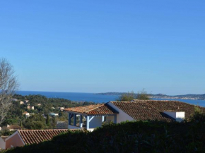 3 pièces avec terrasse, clim et parking à Grimaud - FR-1-226-390